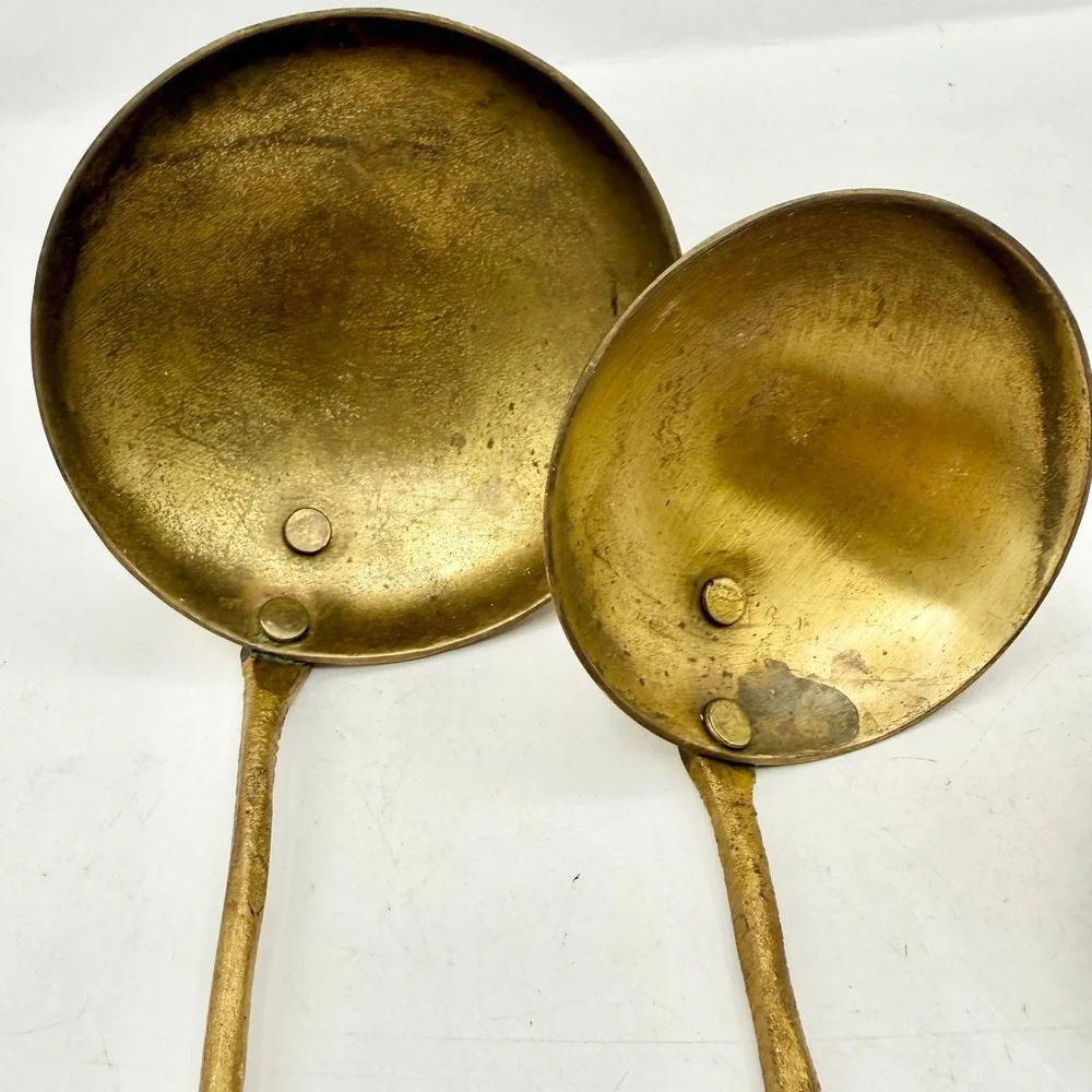 Set of 4 Antiqued Brass Graduated Ladles Long Handle Kitchen Measuring Scoops